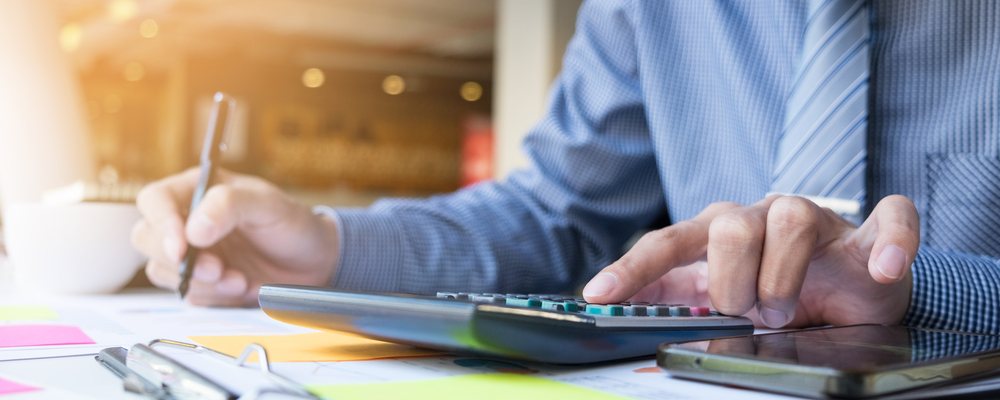 Should you register an EOOD, also known as Bulgarian Limited Liability Company, or work as a freelancer under Bulgarian